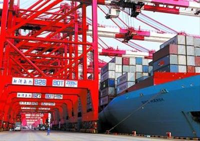 外貿(mào)進出口7月同比增3.3%(圖)-滾動